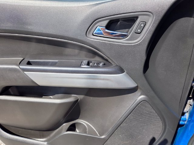 2021 Chevrolet Colorado LT - Photo 19