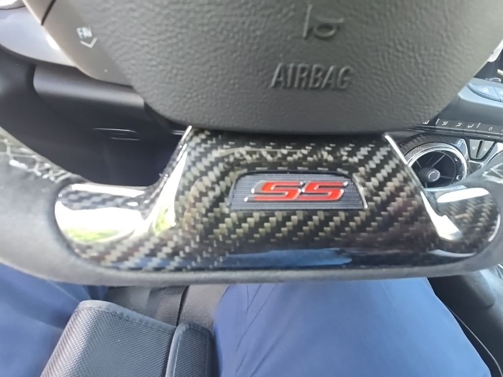 Used 2017 Red Chevrolet SS image 30