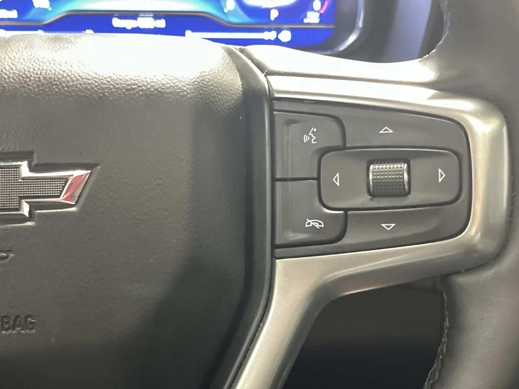 Used 2023 Sterling Gray Metallic Chevrolet Z71 image 19