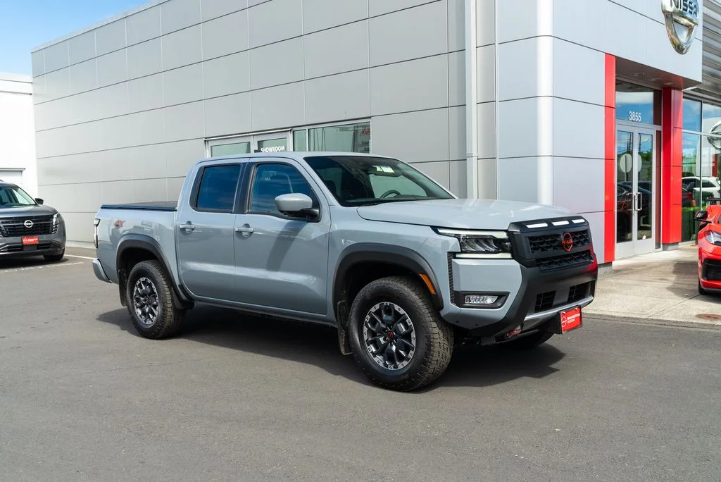 New 2026 Boulder Gray Pearl Nissan Crew Cab PRO-4X® image 28