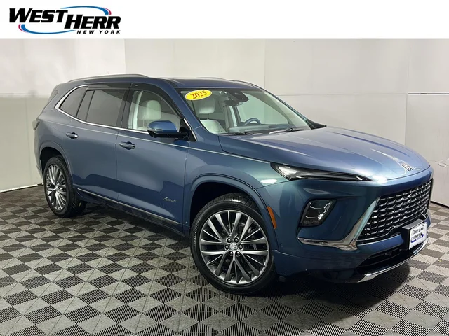 2025 Buick Enclave Avenir