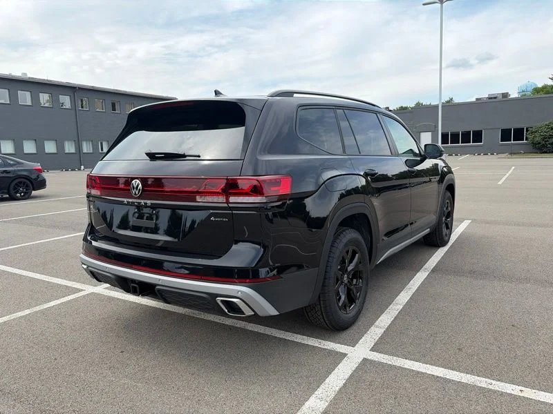 New 2026 Black Volkswagen Peak Edition image 3