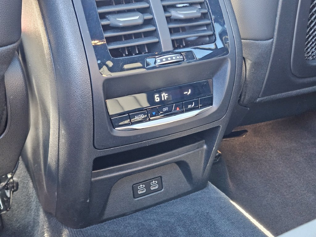 Used 2023 Jet Black BMW xDrive30i image 22