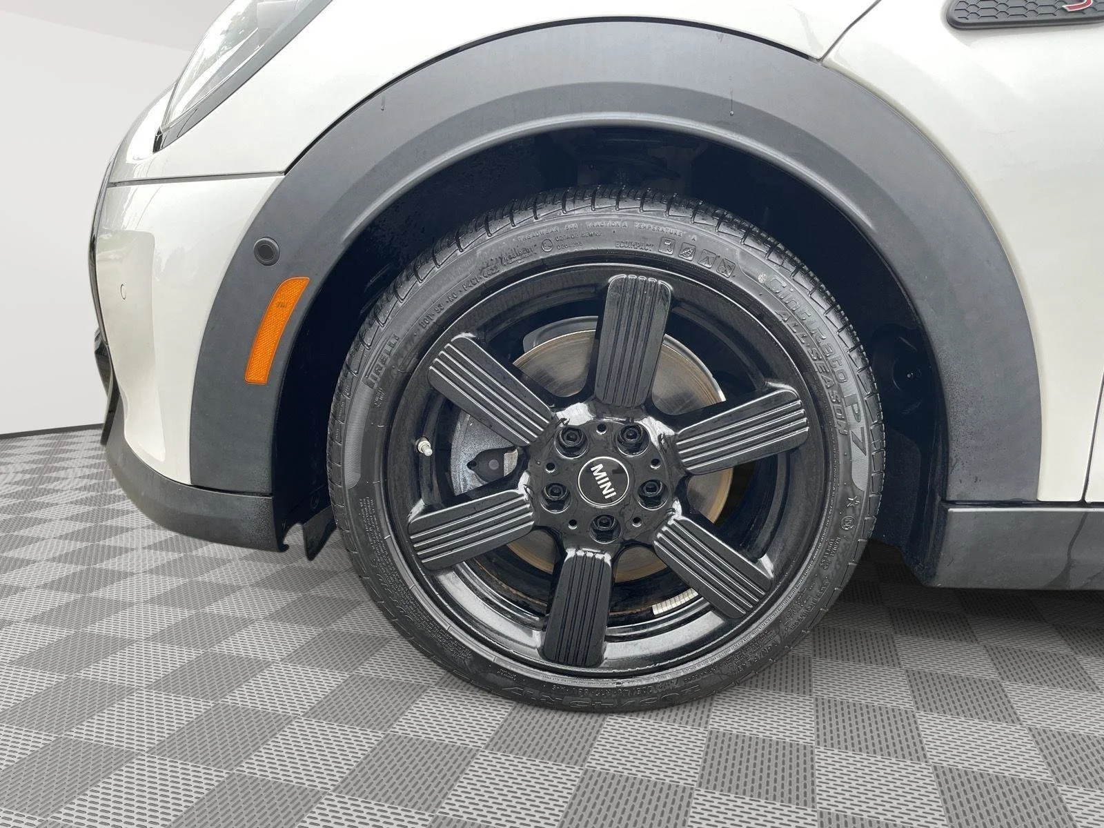 Used 2023 Nanuq White Metallic MINI Cooper S image 20