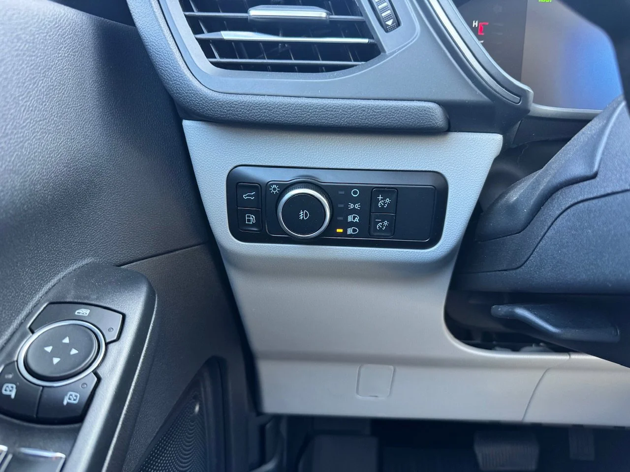 2024 Ford Escape PHEV - Photo 33