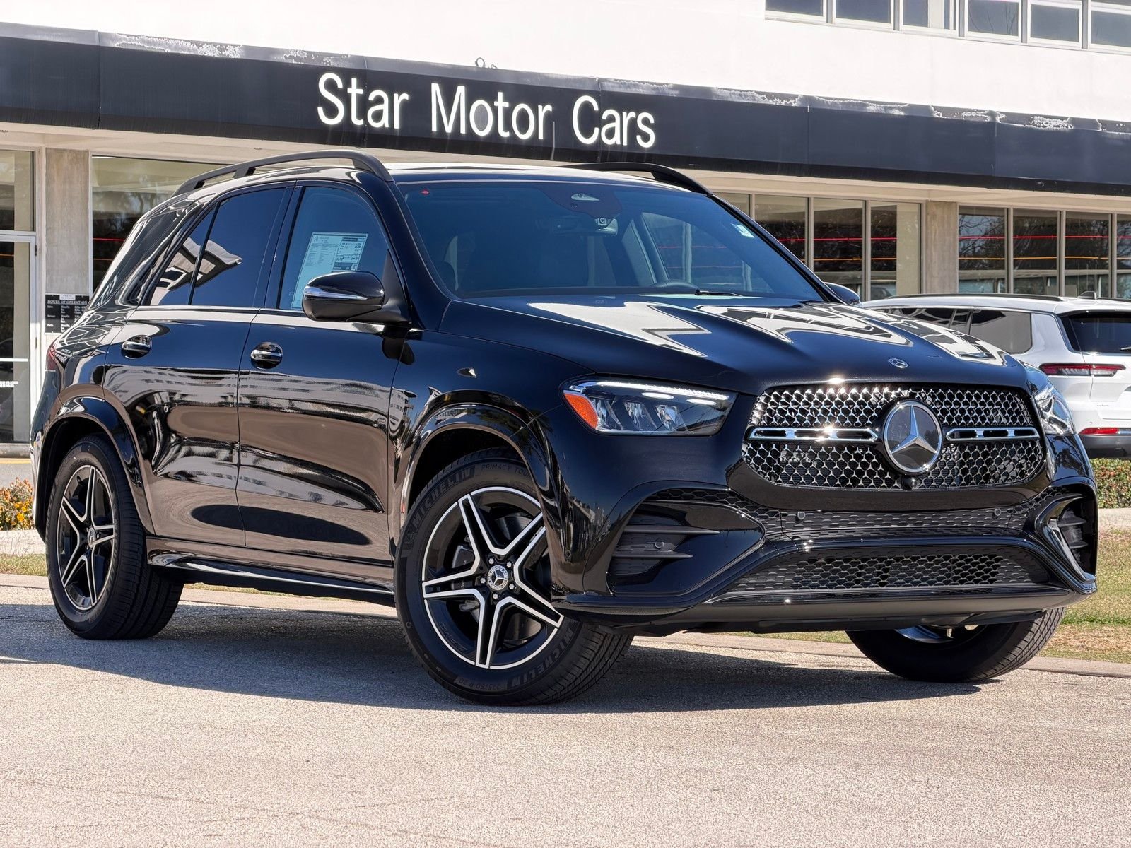 New 2026 Obsidian Black Metallic Mercedes-Benz GLE 350 image 1