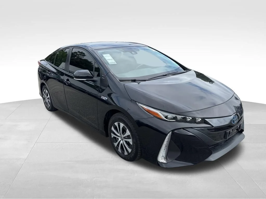 Used 2021 Black Toyota LE image 8