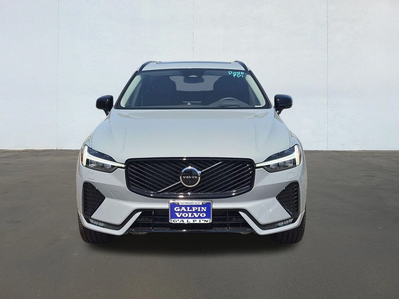 New 2026 Vapour Grey Volvo Ultra image 4