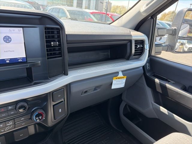 New 2026 Oxford White Ford F-250® XL image 26