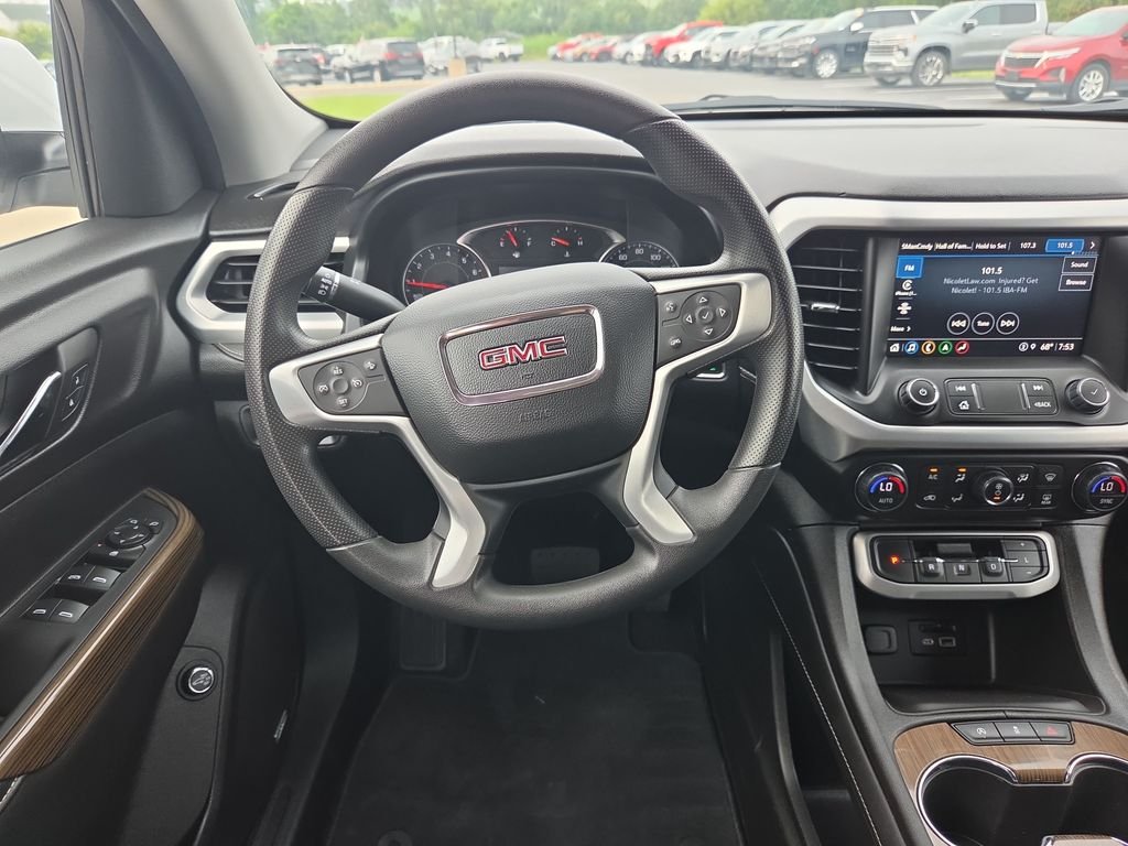 Used 2023 White GMC SLE image 12