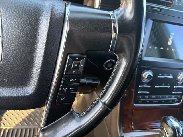 2016 Lincoln Navigator Select - Photo 18