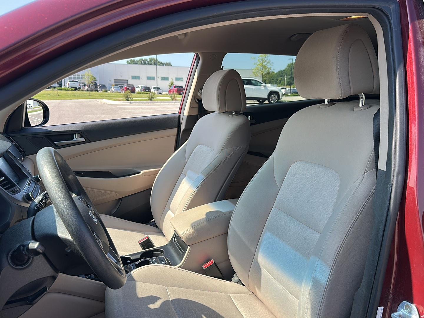 Used 2018 Gemstone Red Hyundai SEL image 8