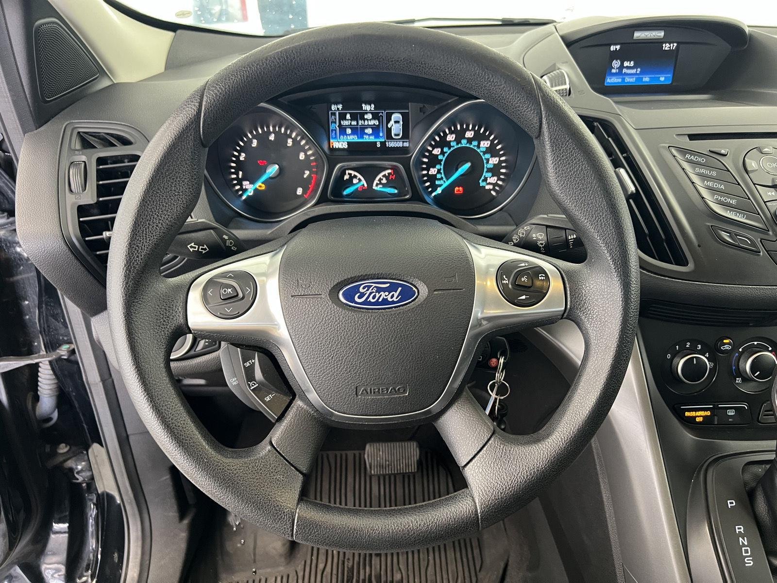 Used 2016 Shadow Black Ford SE image 15