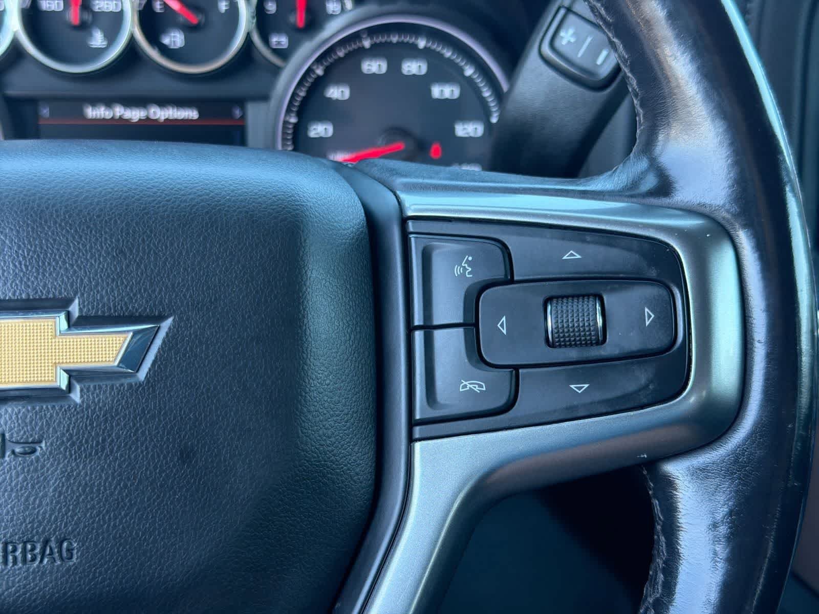 Used 2022 Shadow Gray Metallic Chevrolet LT image 25