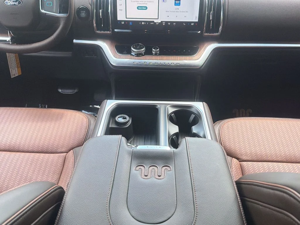 New 2026 Star White Metallic Tri-Coat Ford King Ranch® image 55