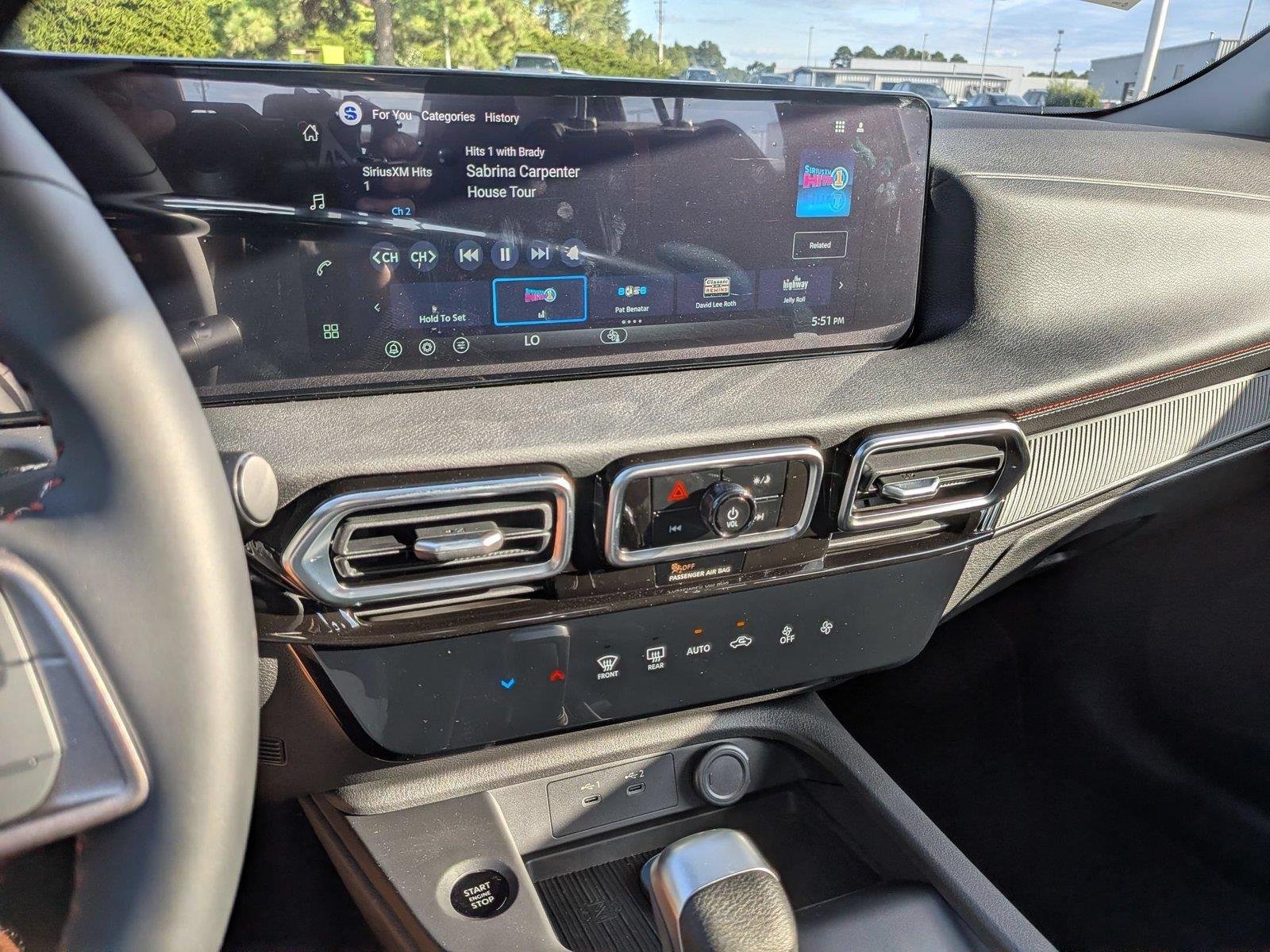 New 2027 Atlantic Gray Metallic / Super Black Two-tone Nissan SR image 24