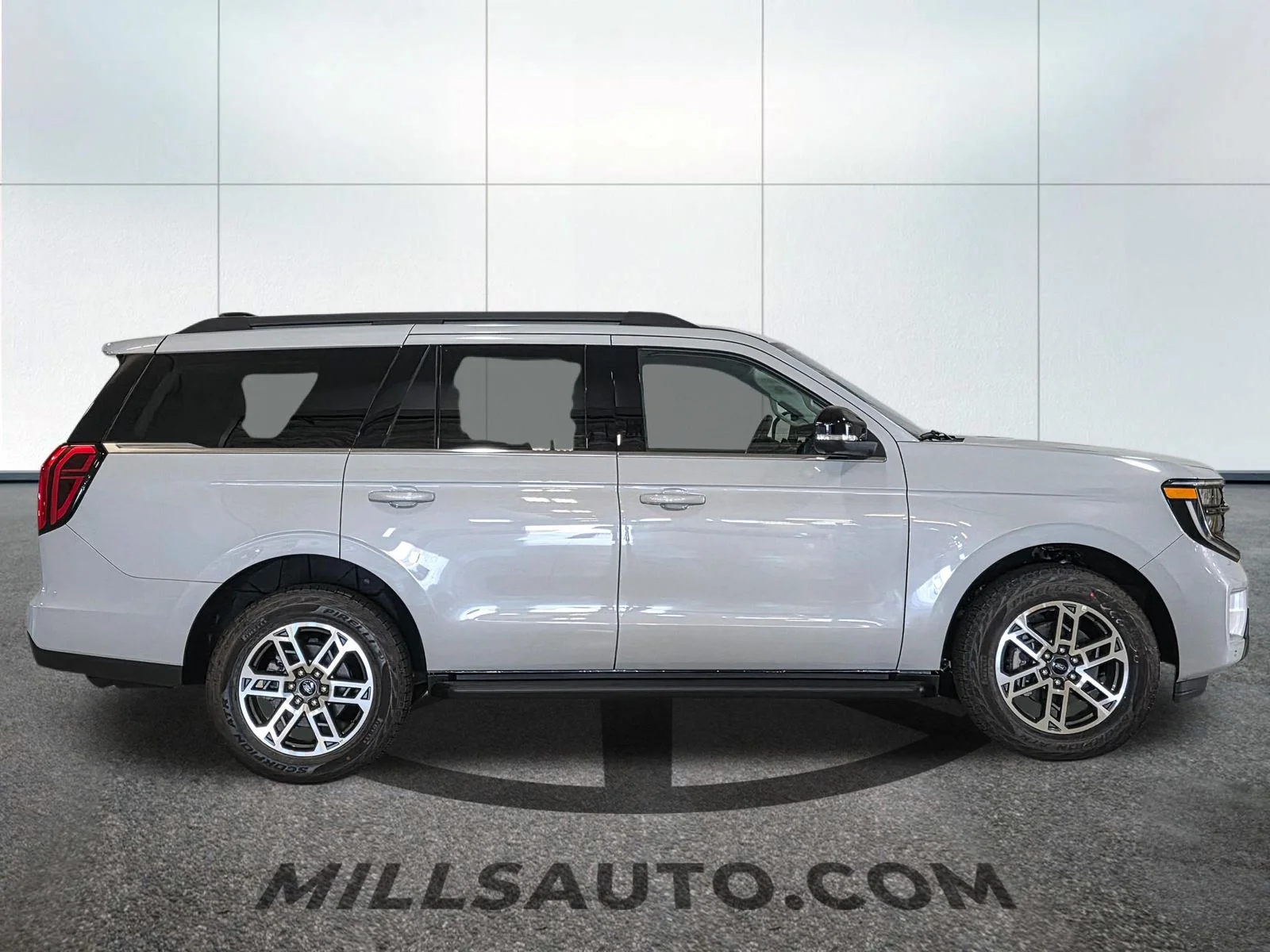 New 2026 Space Silver Metallic Ford Active image 9