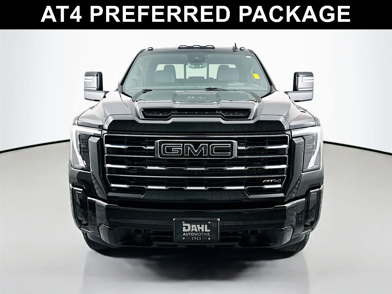 Used 2025 Onyx Black GMC AT4 image 3