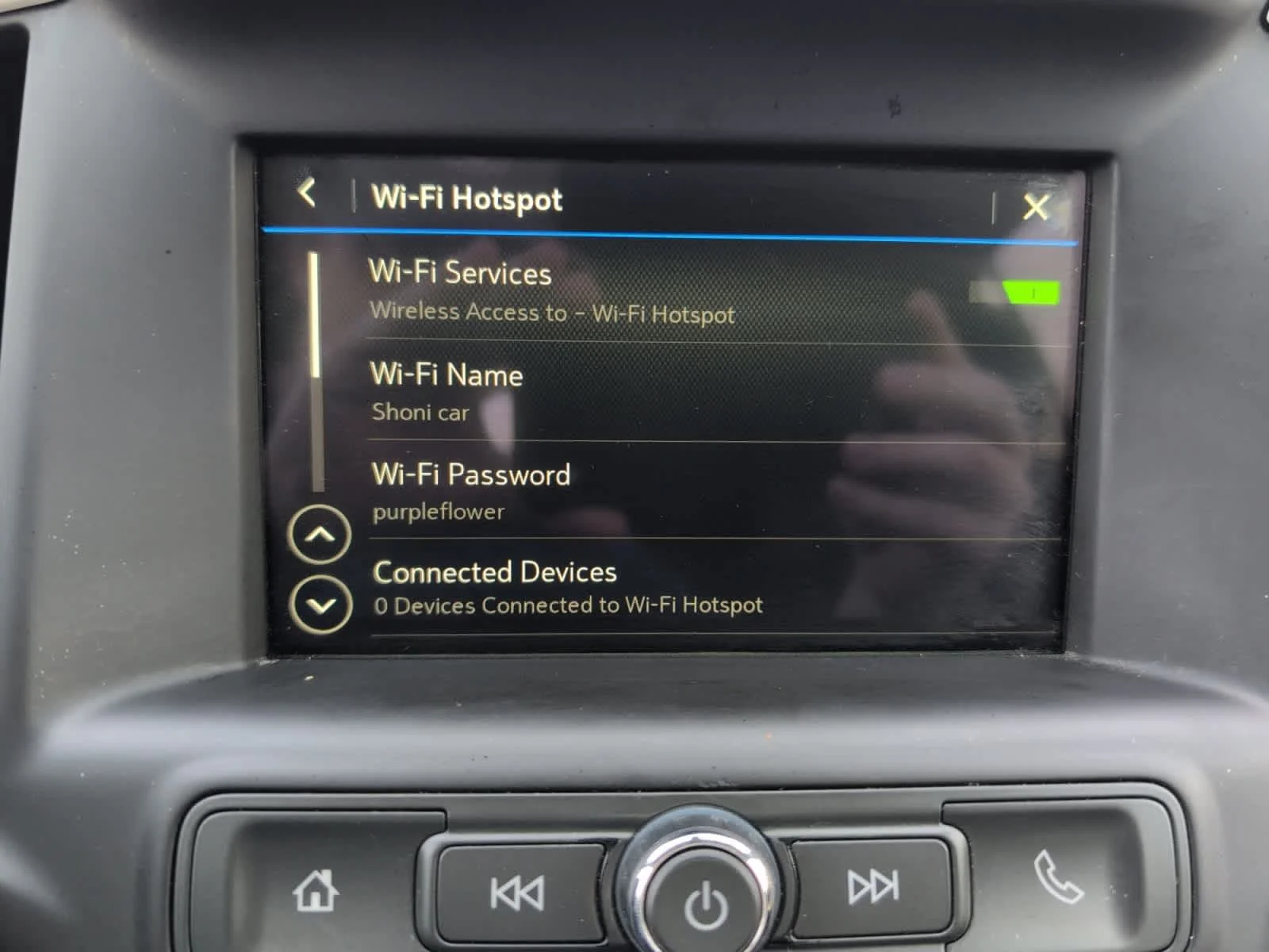 Used 2019 Ebony Twilight Metallic GMC SLE image 28