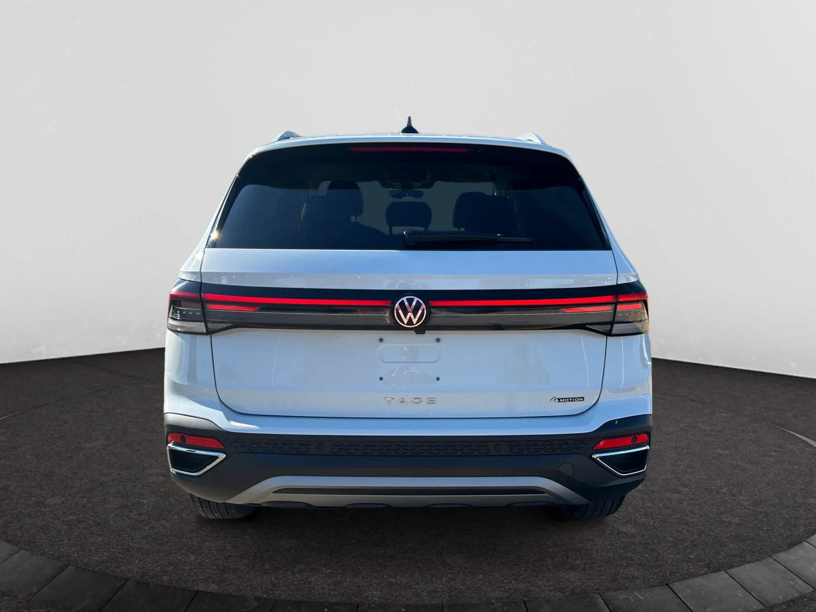 Used 2026 WHITE Volkswagen COMFORTLINE image 4