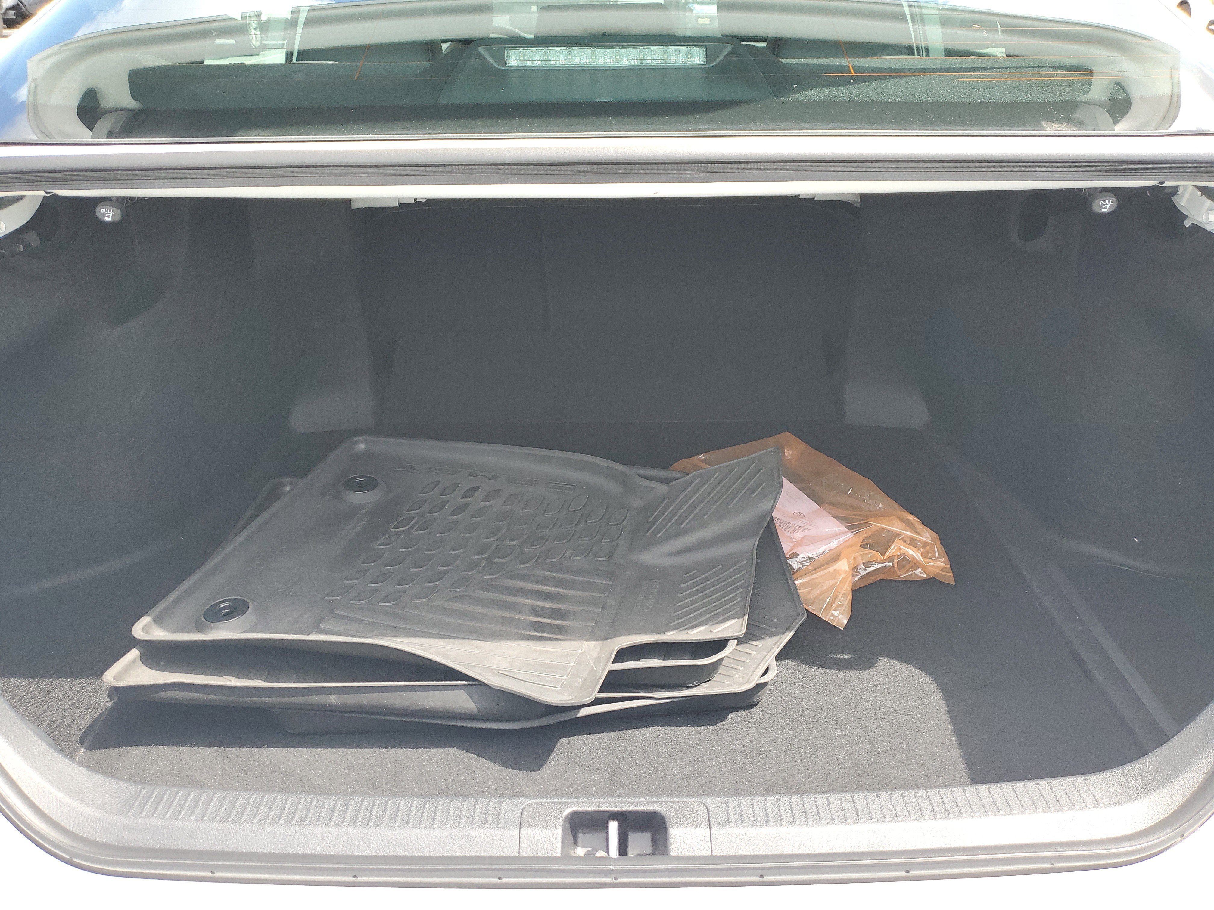 Certified Used 2025 Ice Toyota SE image 9
