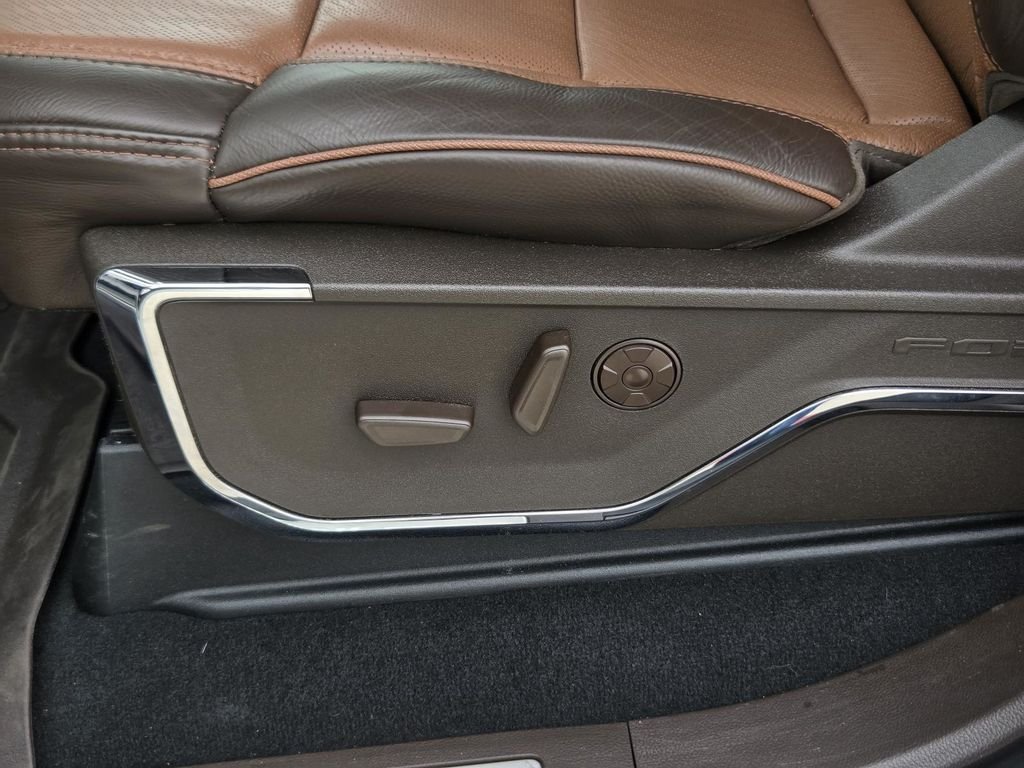 Used 2025 Brown Ford King Ranch image 14