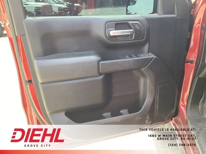 Used 2021 Red Chevrolet Custom Trail Boss image 20