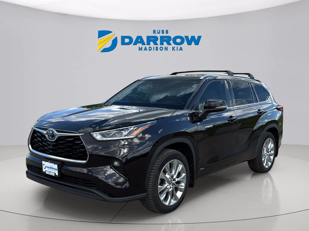 Used 2020 Amber Toyota Limited image 1