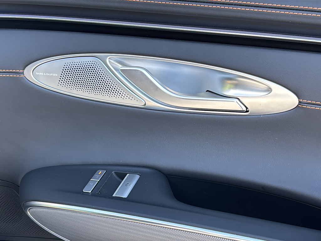 2026 GENESIS GV70 Sport Advanced - Photo 34