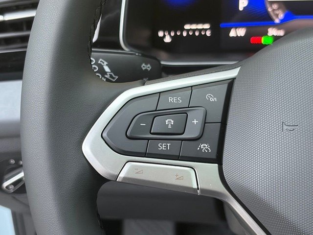 New 2027 Monument Gray Volkswagen 1.5T SE image 32