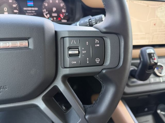 Certified Used 2025 Fuji White Land Rover S image 23