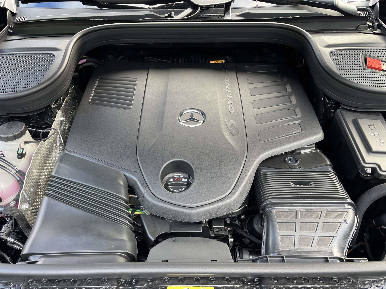New 2027 Black Mercedes-Benz GLS 450 4MATIC® SUV image 55