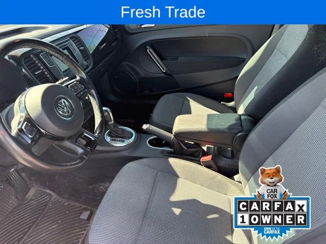 Used 2018 Red Volkswagen 2.0T S image 8