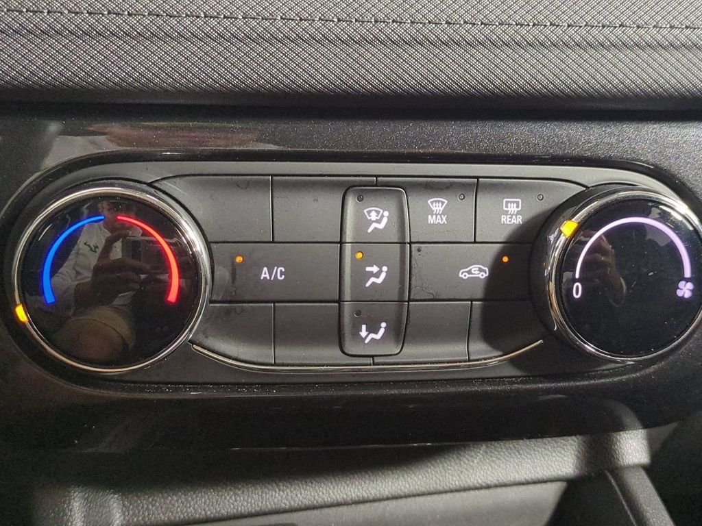 Used 2025 Black Chevrolet LT image 35