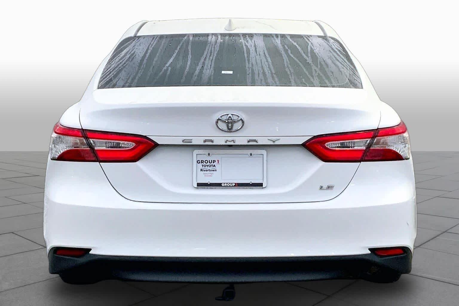Used 2019 Super White Toyota LE image 5