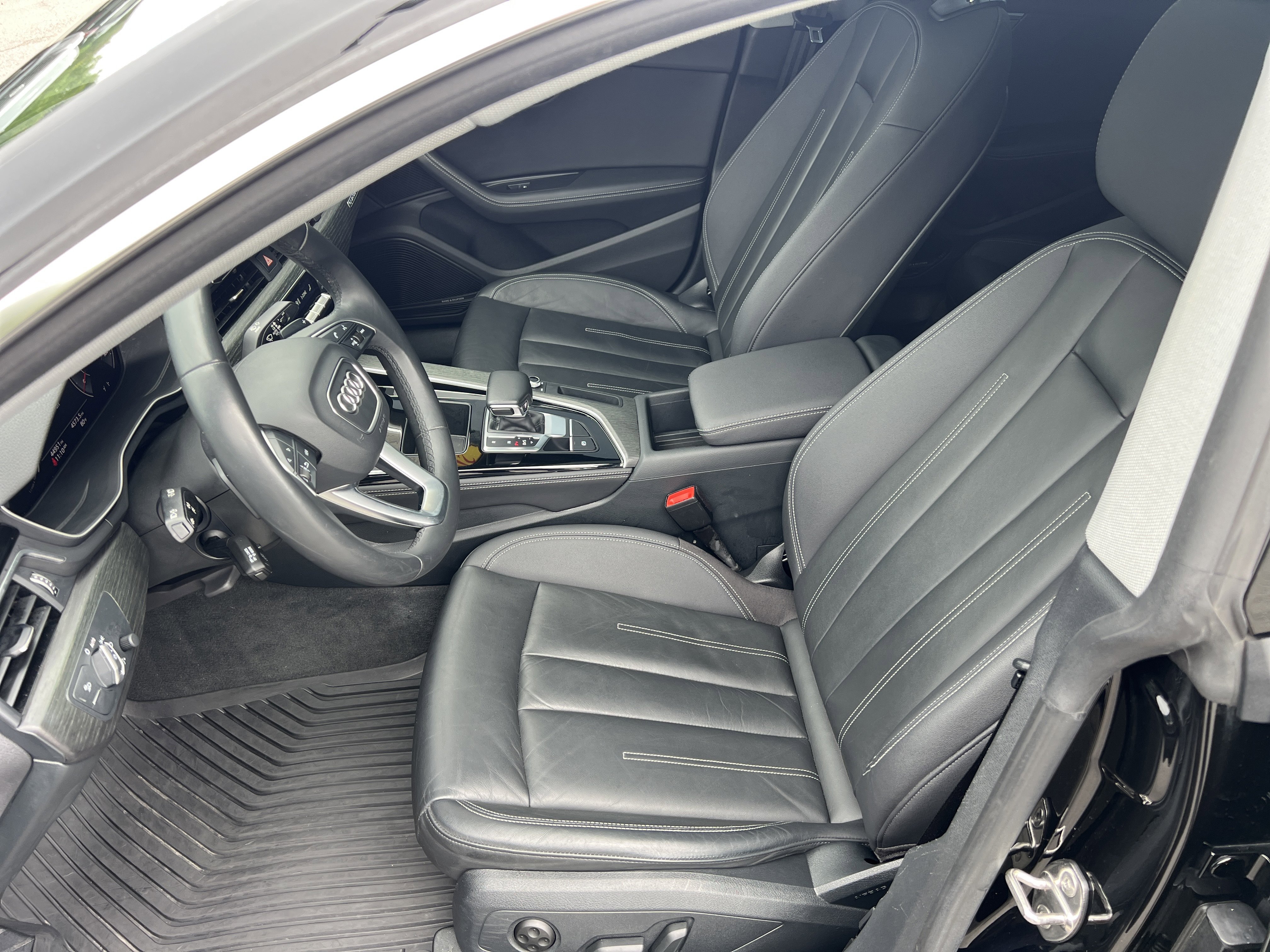 Used 2021 Brilliant Black Audi Premium Plus image 13