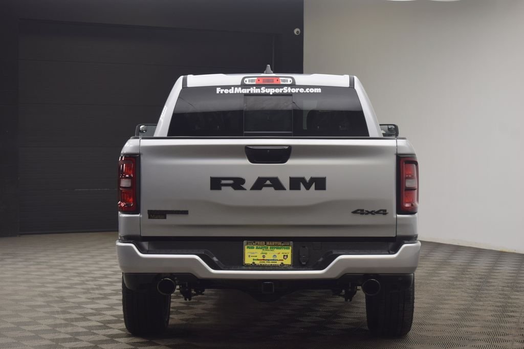 New 2026 Silver Zynith Exterior Paint RAM Big Horn/Lone Star image 11