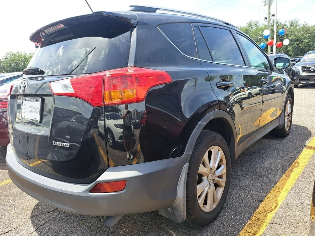 Used 2015 Black Toyota Limited image 3