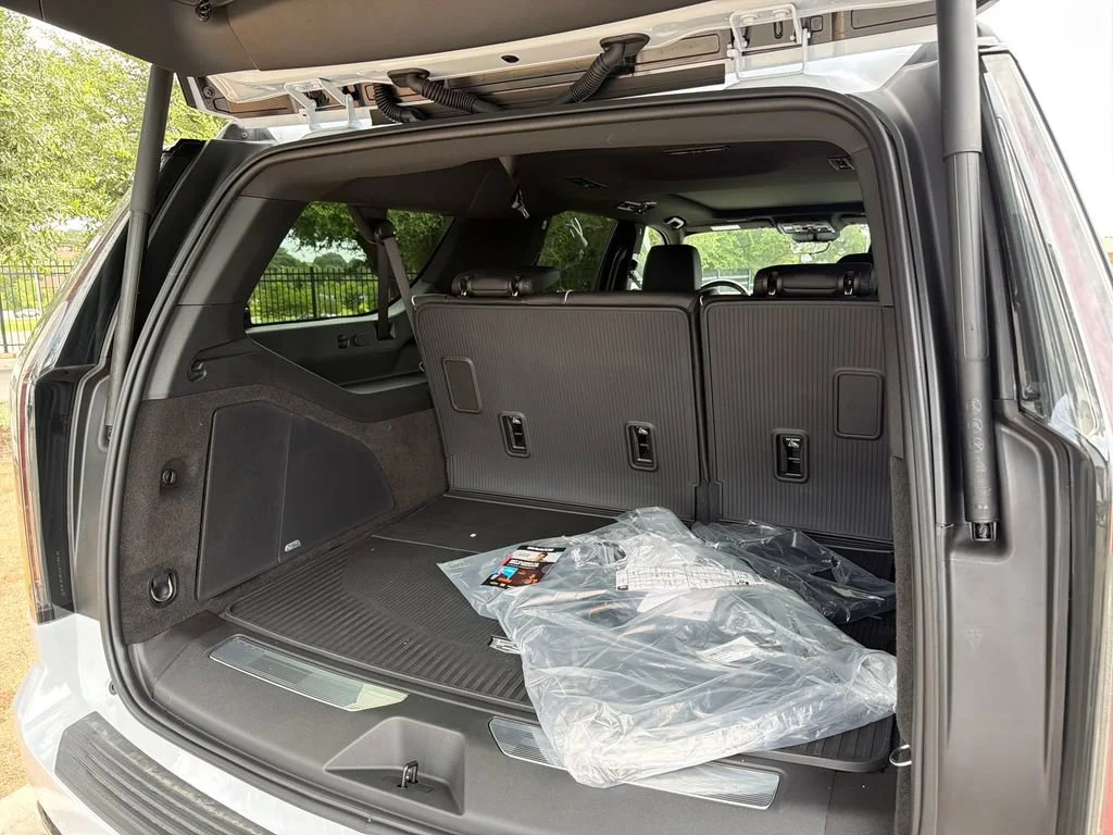 2026 Cadillac Escalade ESV Sport - Photo 41