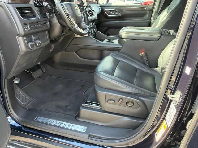 Used 2021 Midnight Blue Metallic Chevrolet LT image 9