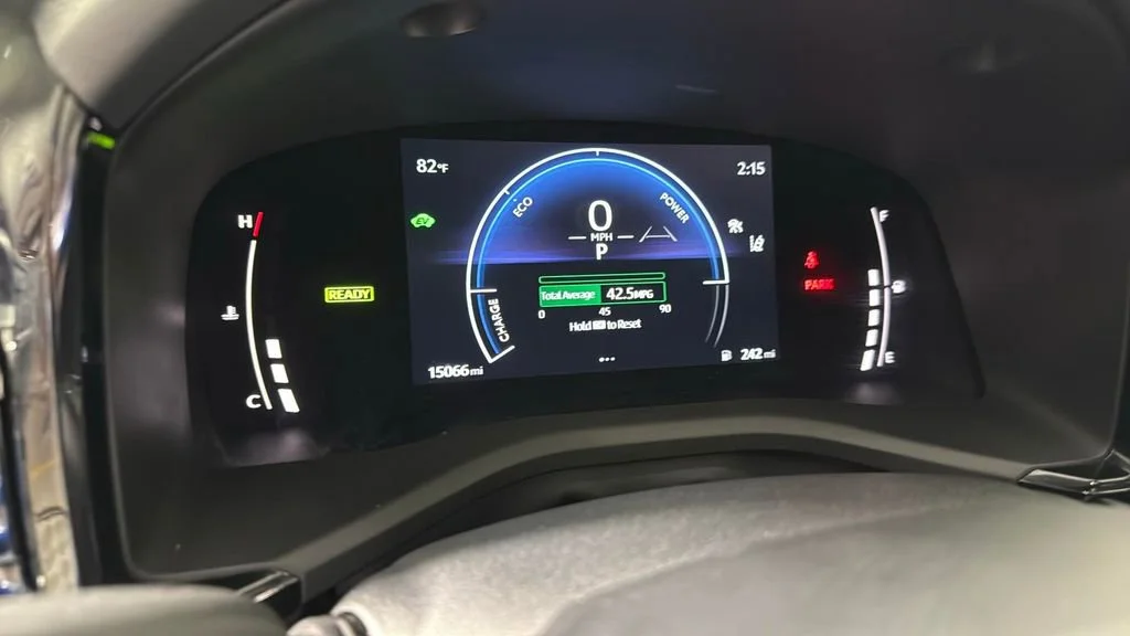 Used 2025 White Toyota SE image 19