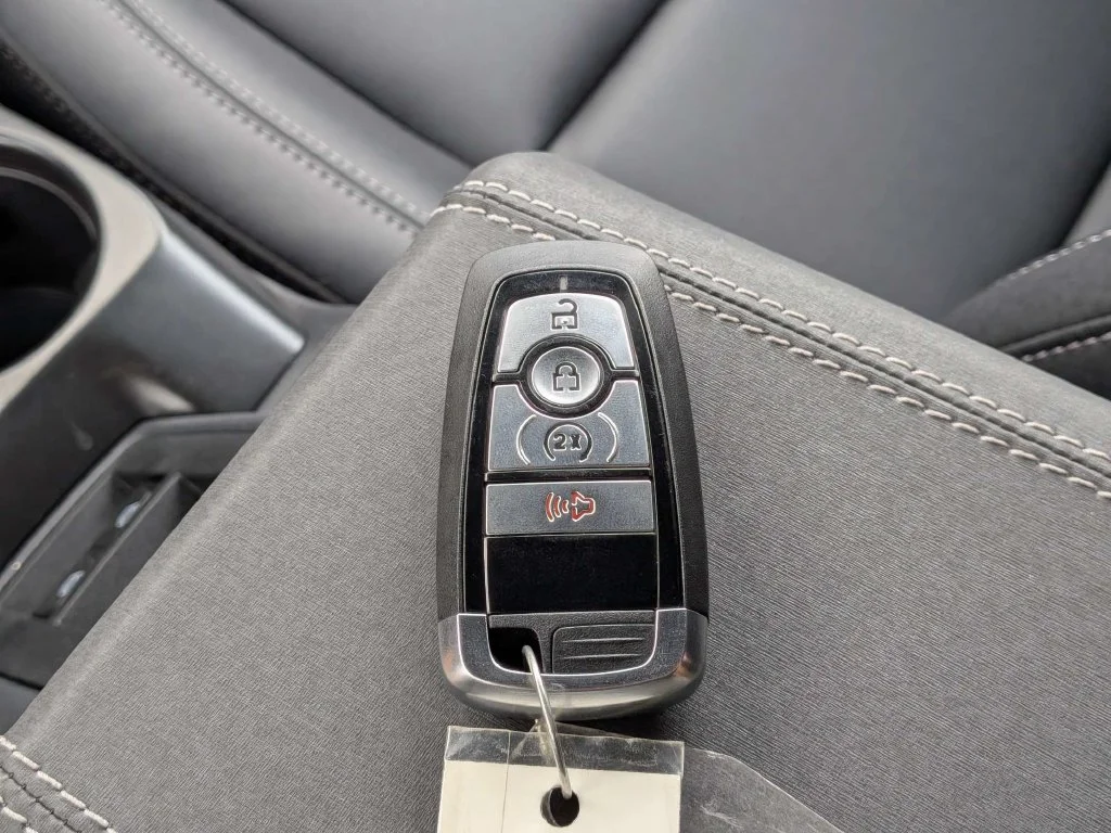 New 2026 Velocity Blue Metallic Ford Big Bend® image 29