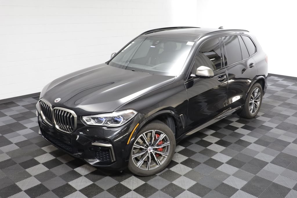 Used 2023 Black Sapphire Metallic BMW M50i image 2