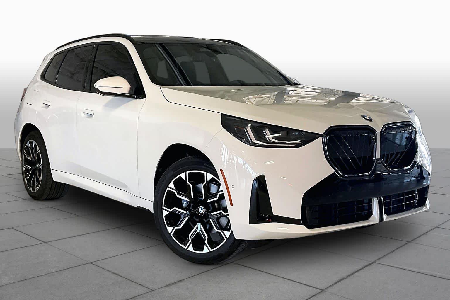 New 2026 Alpine White BMW 30 xDrive image 2