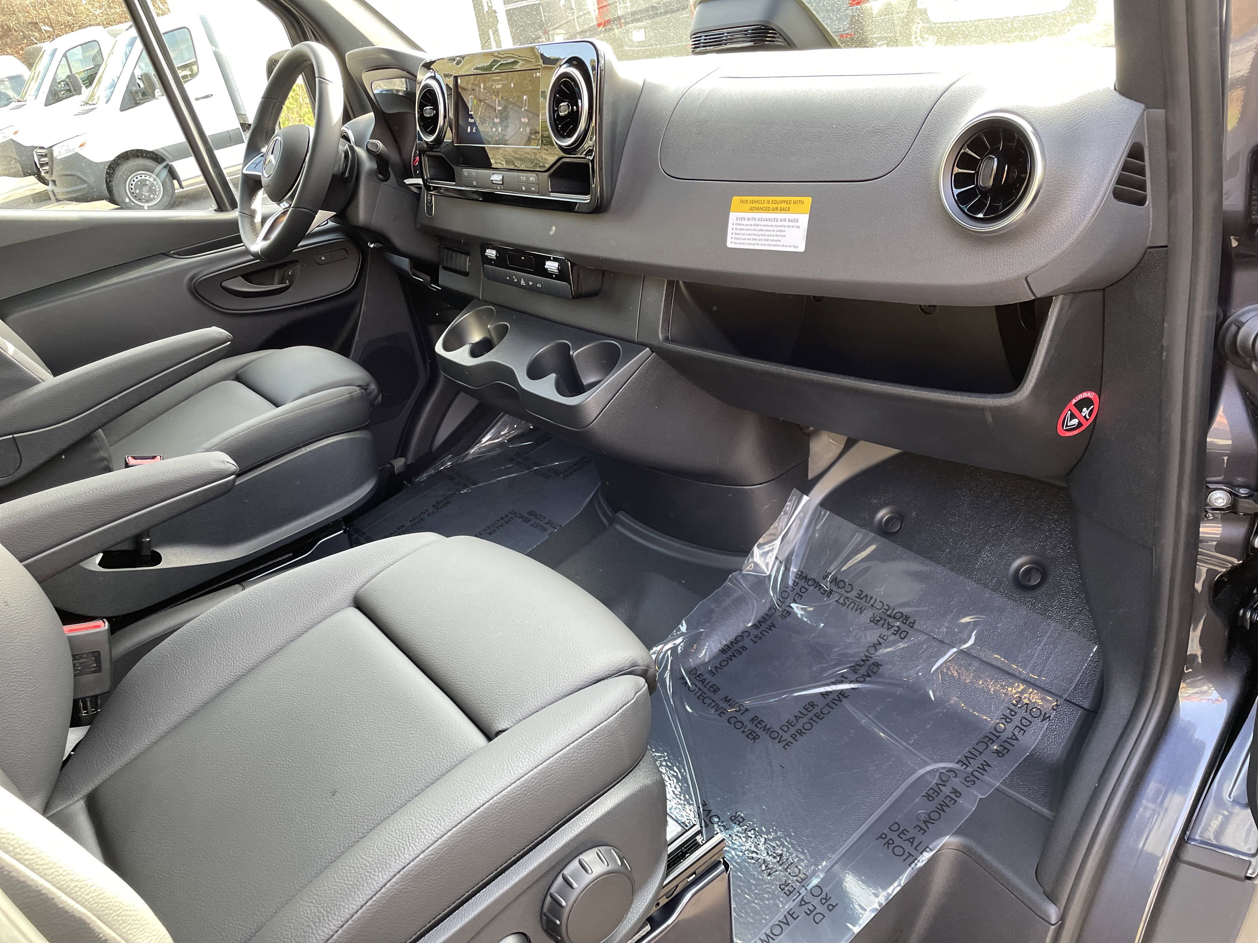 2025 Mercedes-Benz Sprinter Cargo Van Base - Photo 38