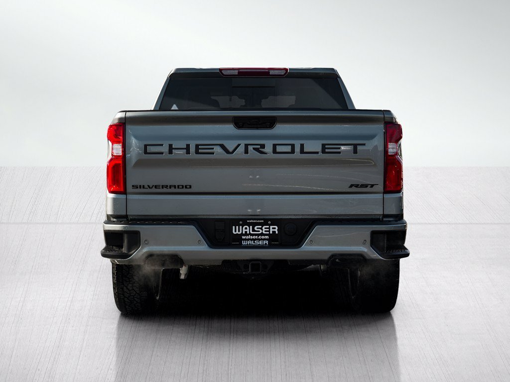 New 2026 Sterling Gray Metallic Chevrolet RST image 4