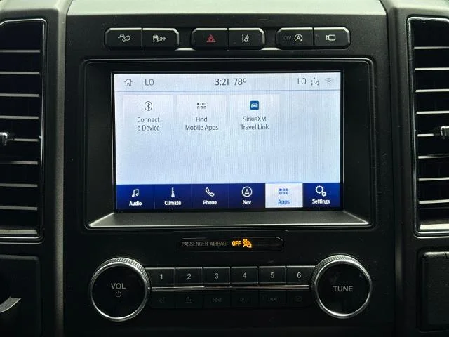 Used 2020 Star White Ford  image 35