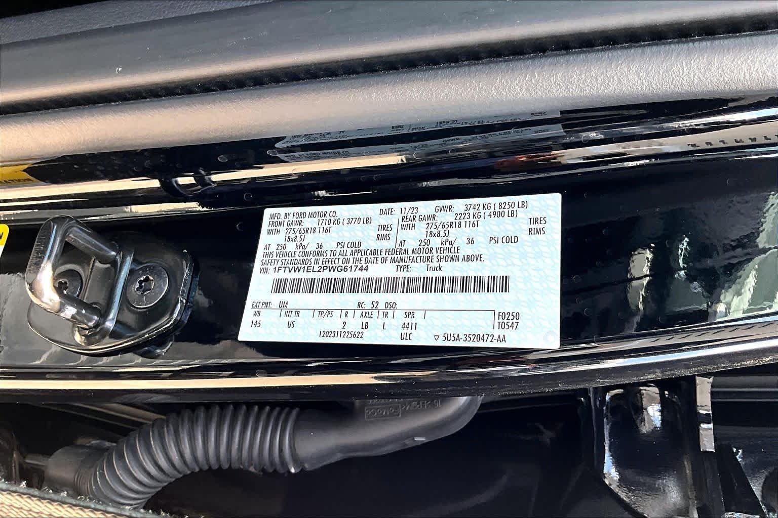 Used 2023 Agate Black Ford XLT image 33