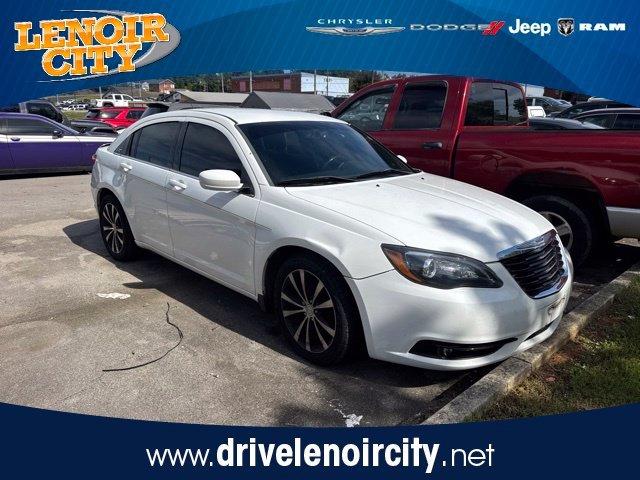 2014 Chrysler 200