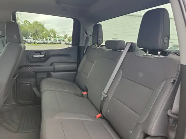 2024 Chevrolet Silverado 1500 Custom - Photo 11